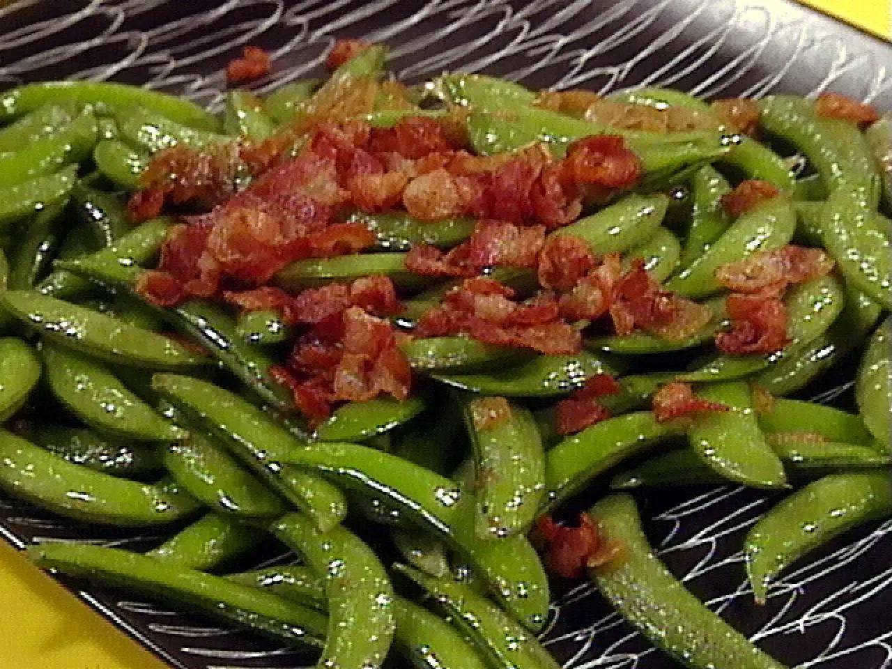 SPICY SUGAR SNAP PEAS
