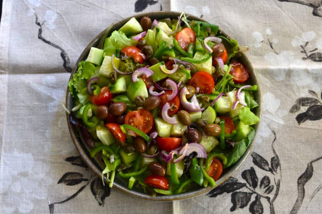 GREEK GARDEN SALAD 9x9