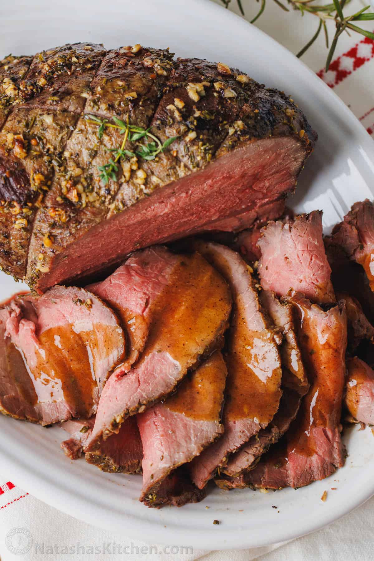 CLASSIC ROAST BEEF WITH GRAVY - 1 lb TG