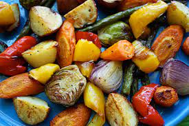 HONEY & ROSEMARY INFUSED ROASTED VEGETABLES 9' CIRCLE PAN