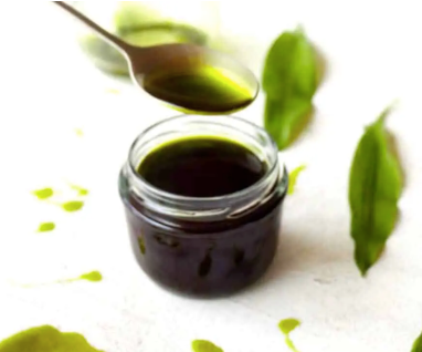GARLIC & HERB OIL - 8OZ