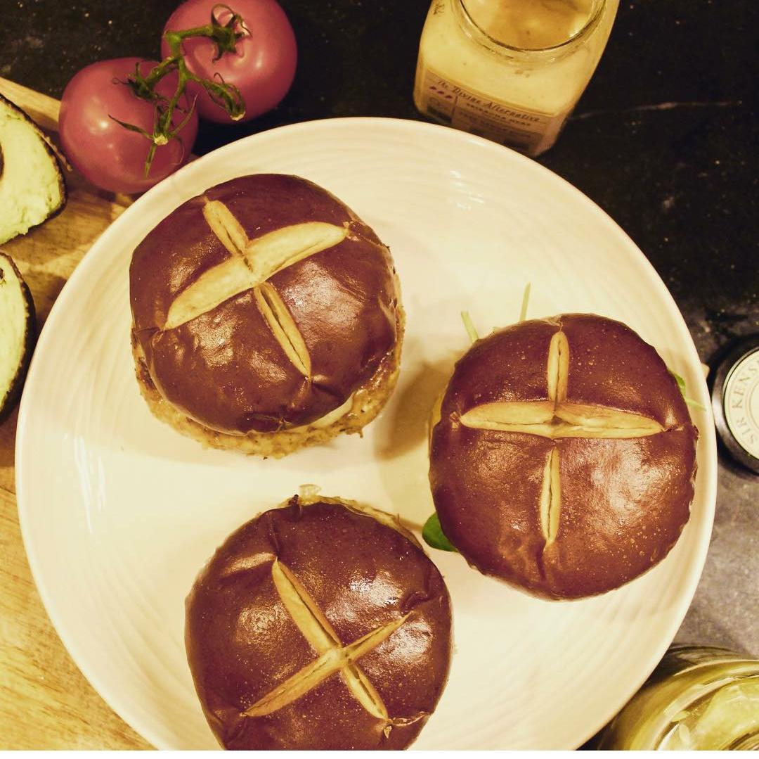 PORTOBELLO BURGER - SIDE OF POTATOES