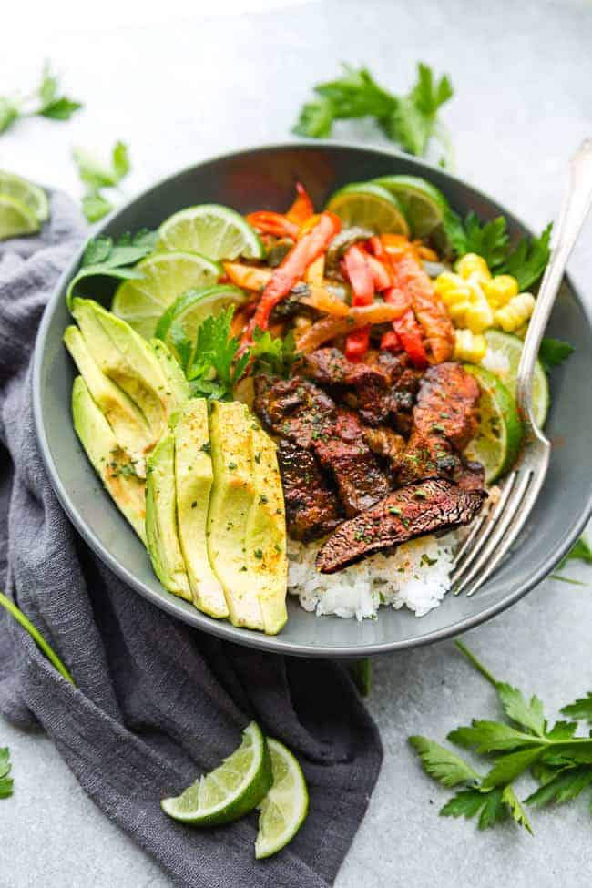 CHIPOTLE STEAK RICE BOWL