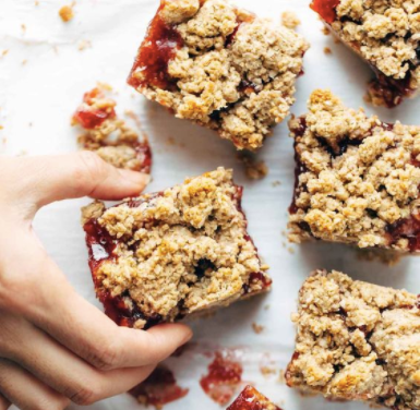 RASBERRY OAT CRUMB BARS