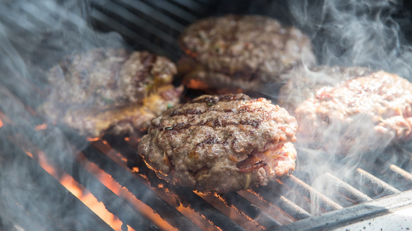 PEPPER CRUSTED BURGER PATTY - X2