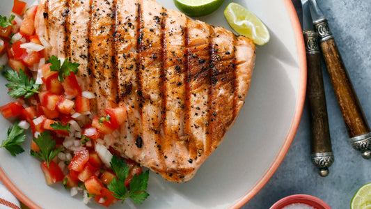 GRILLED SALMON WITH  PICO DE GALLO SALSA - 6oz ( 2PCS)
