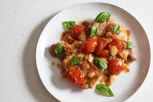 TOMATO BASIL CHICKEN LEGS - 4 PCS
