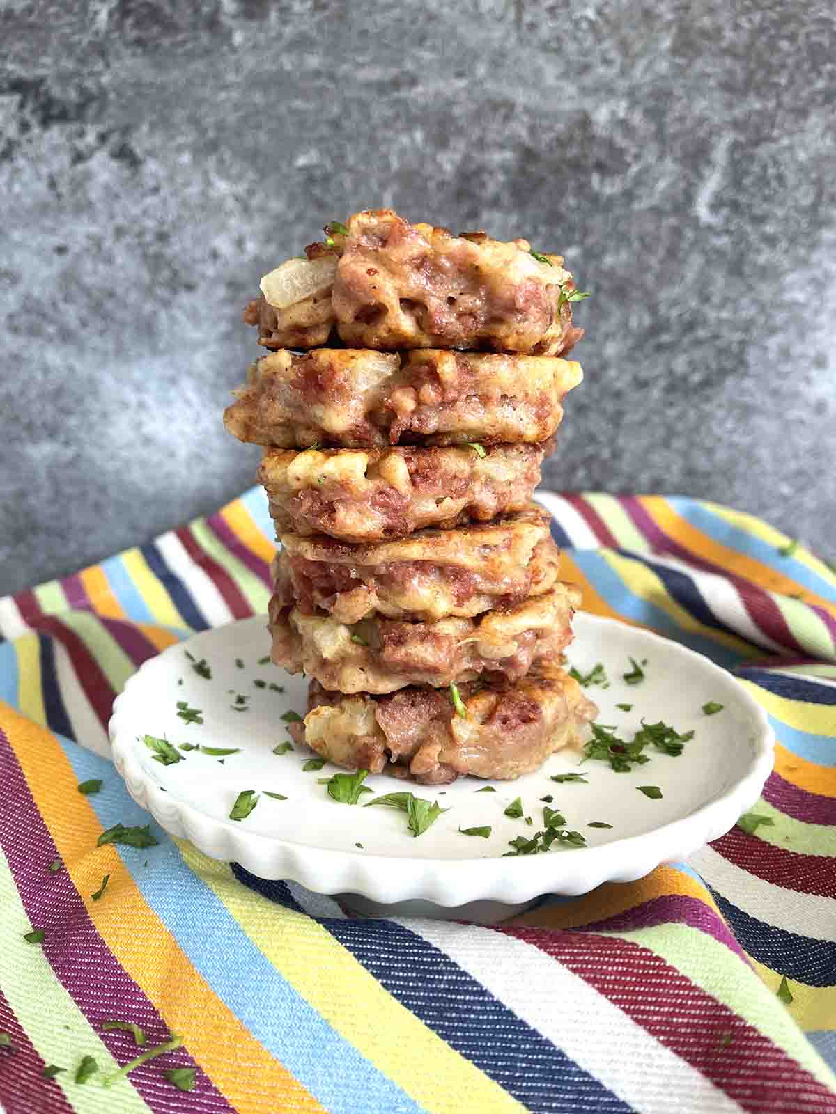 CORNED BEEF AND CABBAGE FRITTERS - 6 PCS