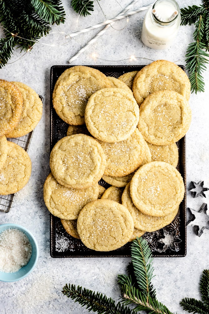 SUGAR COOKIES - 8 PCS
