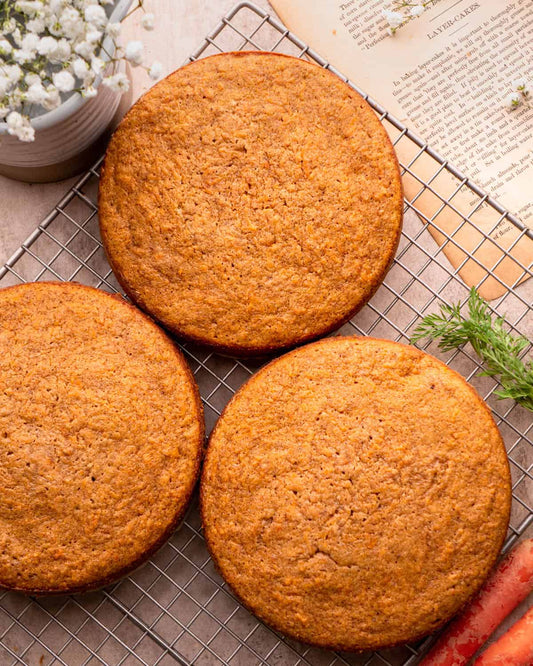 CARROT WALNUT CAKE - 9" round