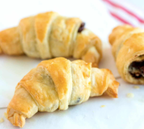 MINI CHOCOLATE CROISSANTS
