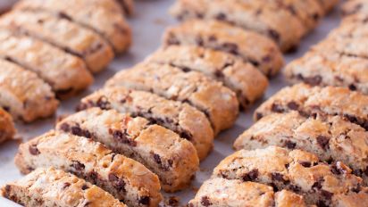 CHOCOLATE CHIP STICKS - 12 PCS